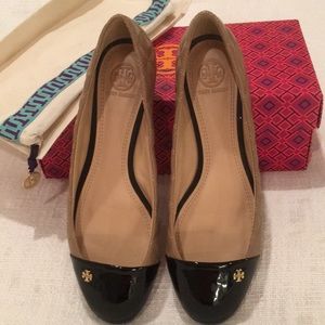Tory Burch Claremont Flat-Quilted